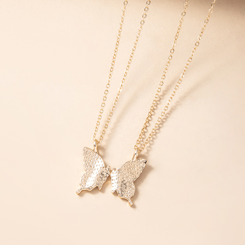 1 Pair Butterfly Pendant Necklace For Women Girls Sisters Friends With Inspirational Friendship Card