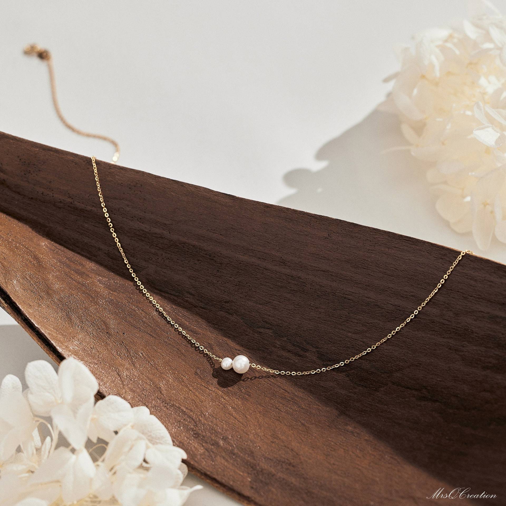 Bohemian Retro Women's 2 Pearl Necklace