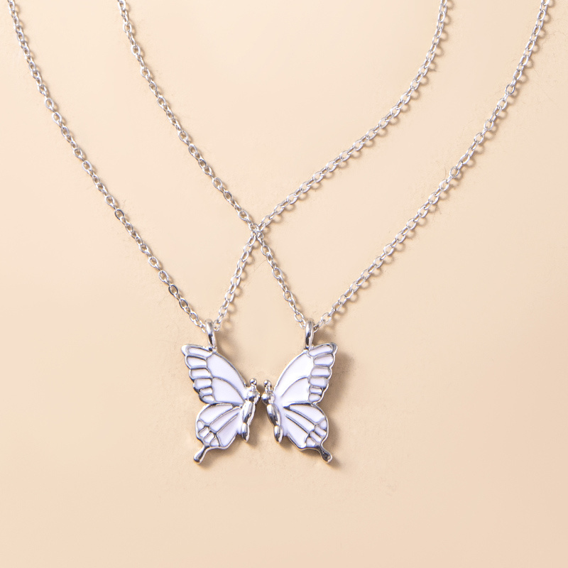 1 Pair Butterfly Pendant Necklace For Women Girls Sisters Friends With Inspirational Friendship Card