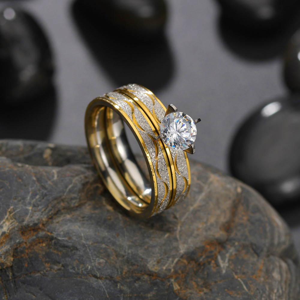 Men's And Women's Diamond Wide-faced Rings