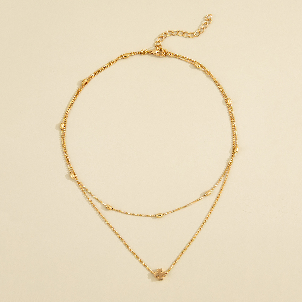 Four Petal Flower Necklace Women's Temperament